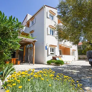  Apartmán Pernjak