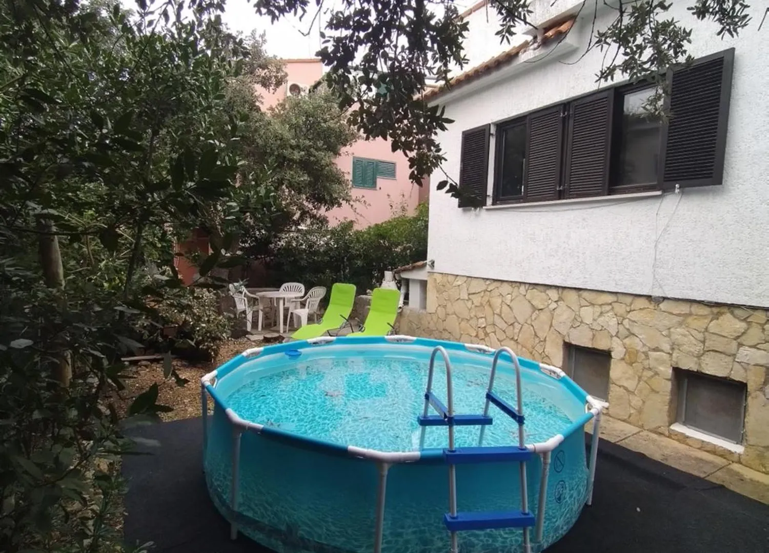 Villa Terraca Mandre 0*,